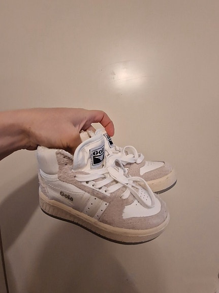 Product image 1 of 6