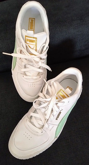 Puma kengät