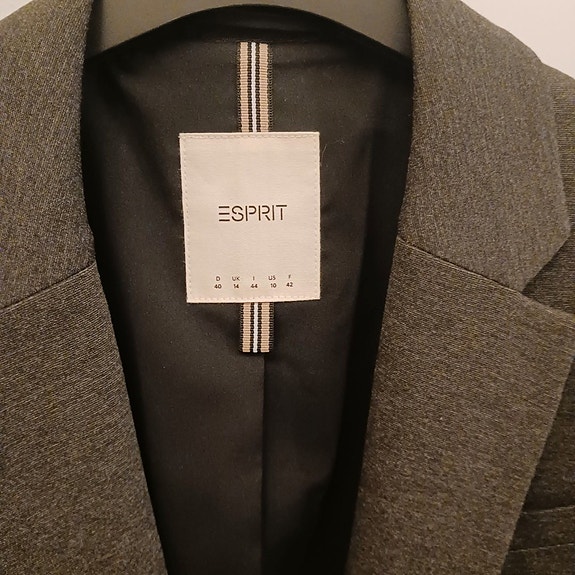 ESPRIT Bleiserit  koko-40 väri t. harmaa