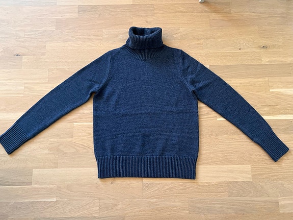 Product image 1 of 4