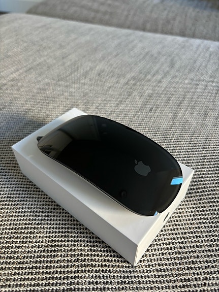 Apple Magic Mouse 2