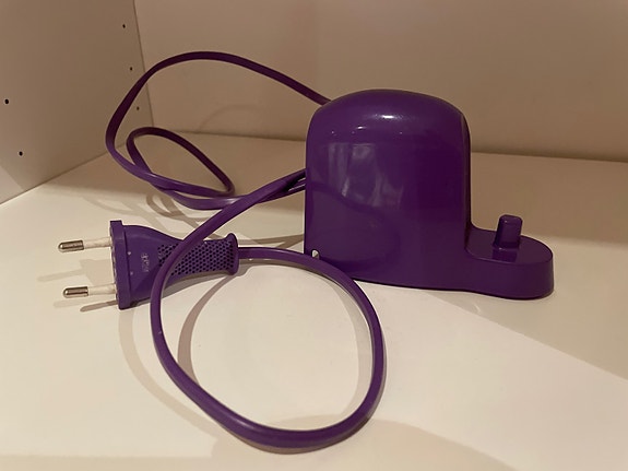 Disney  Braun sähköhammasharjan laturi