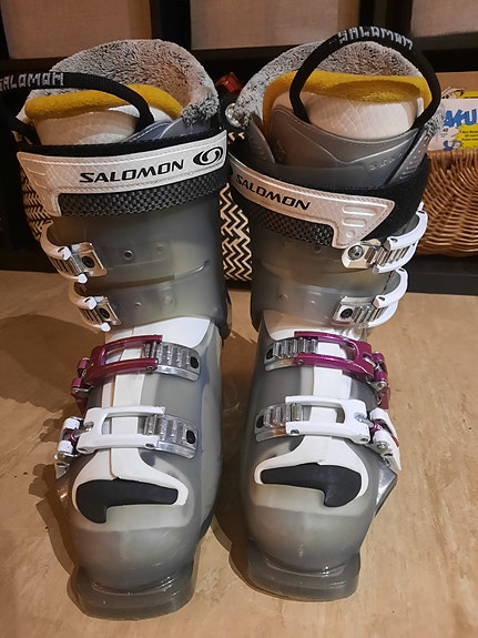 Product image 1 of 3