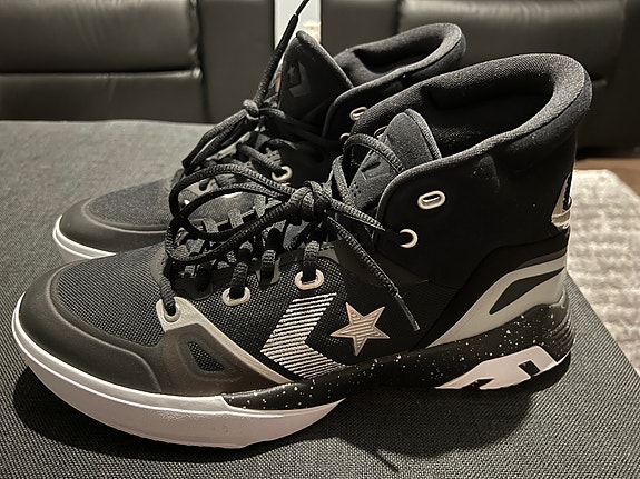 Converse G4 x Nike react kengät