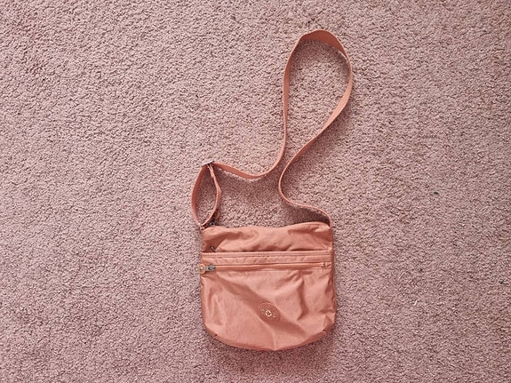 Kipling olkalaukku