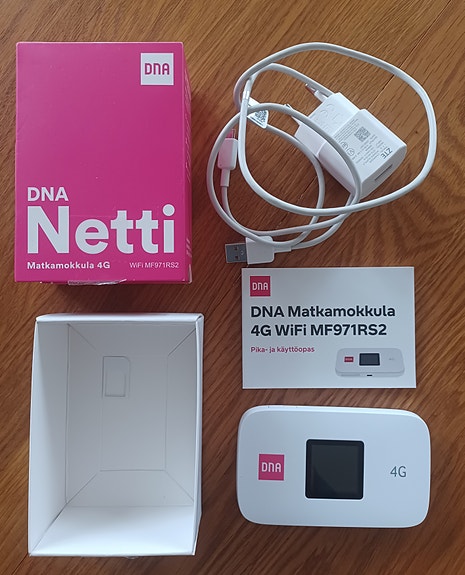 DNA Matkamokkula 4G WiFi MF971RS2