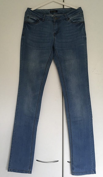 Only melko vaalean siniset farkut M/34