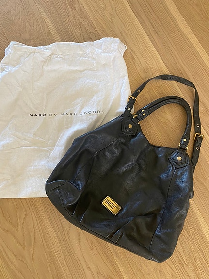 Marc by Marc Jacobs iso laukku
