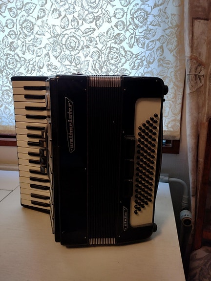 Pianohaitari Weltmeister.