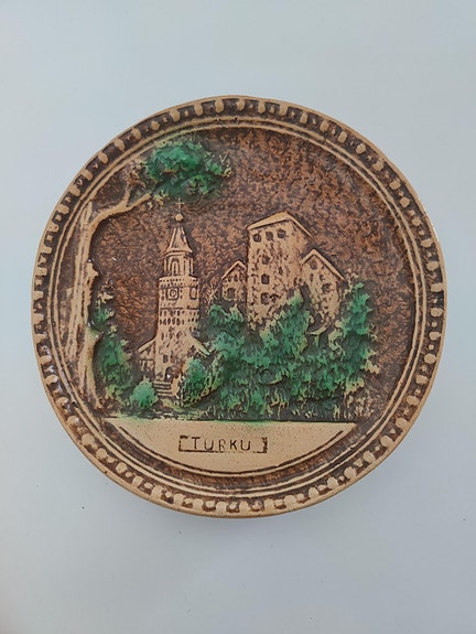 Product image 1 of 2