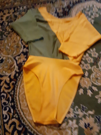 Naisten body