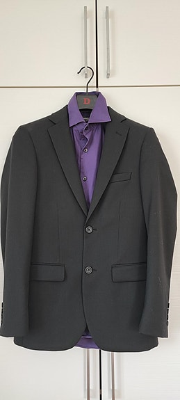 Product image 1 of 2