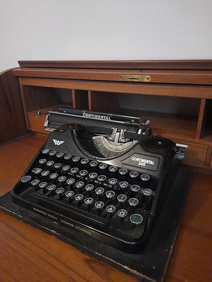 Kirjoituskone  Continental 340