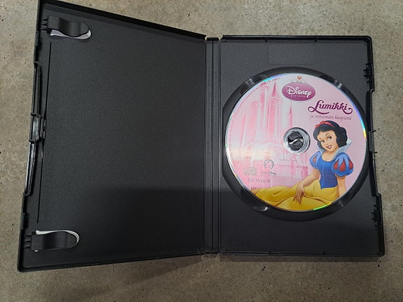 Lumikki ja seitsemän kääpiötä cd