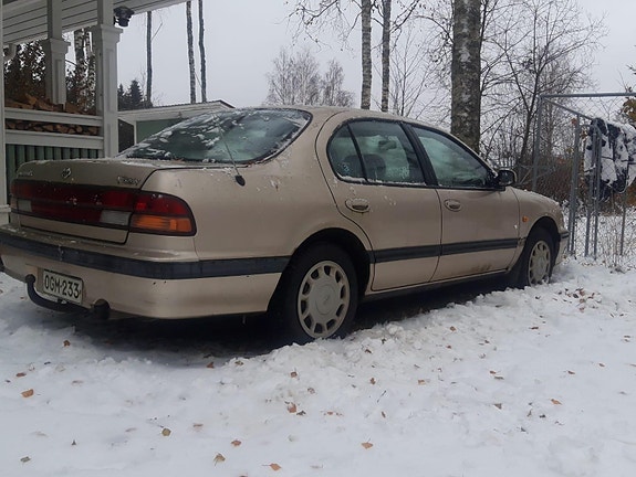 Nissan Maxima Qx varaosia
