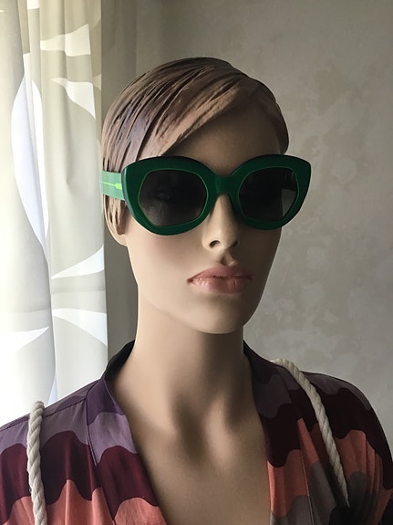Product image 1 of 7