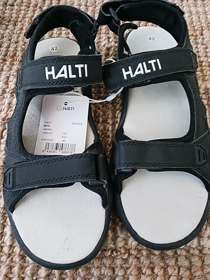 PIKA! Halti sandaalit koko 42, malli Malta, mustat