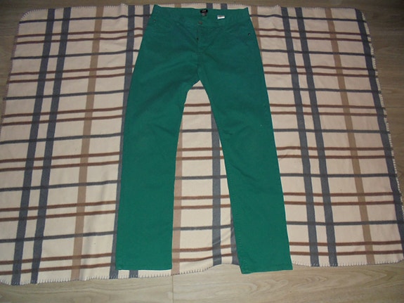 H&M farkut koko 33