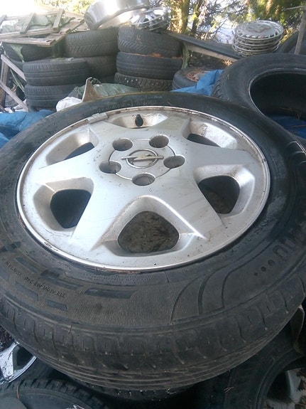Kesärenkaat alut opel