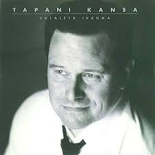 Valaistu ikkuna Tapani Kansa