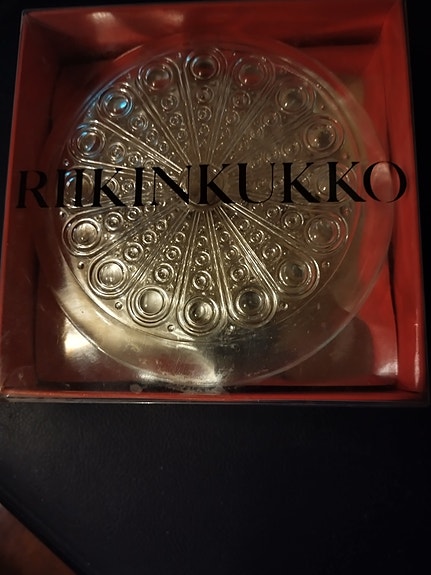 Riikinkukko 6 valkoista lautasta 14.5 cm, Nanny Still