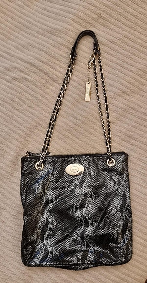 DKNY laukku