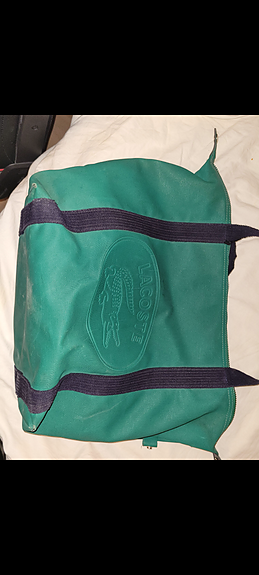 Lacoste laukku