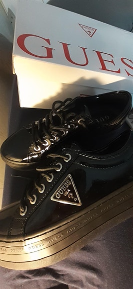 Guess tennarit 36