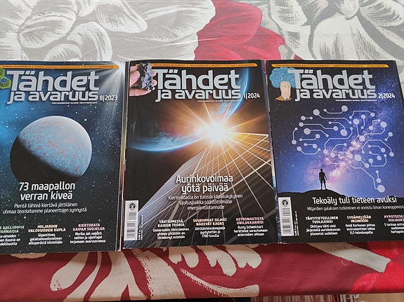 Tähdet ja avaruus -lehti
