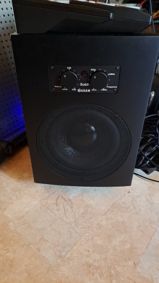 Product image 1 of 2
