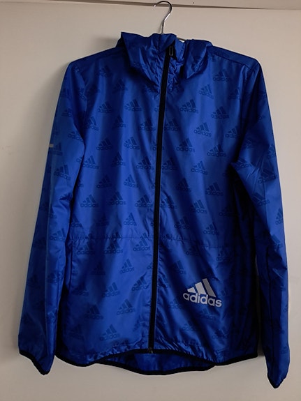 Adidas tuulitakki