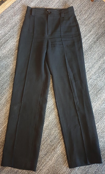 Naisten housut koko 34