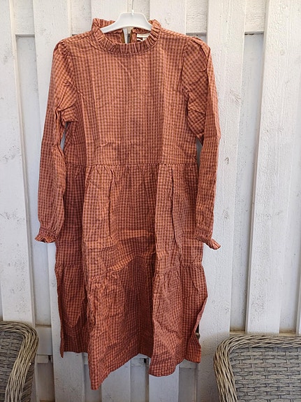 Pomp de lux mekko 146/152