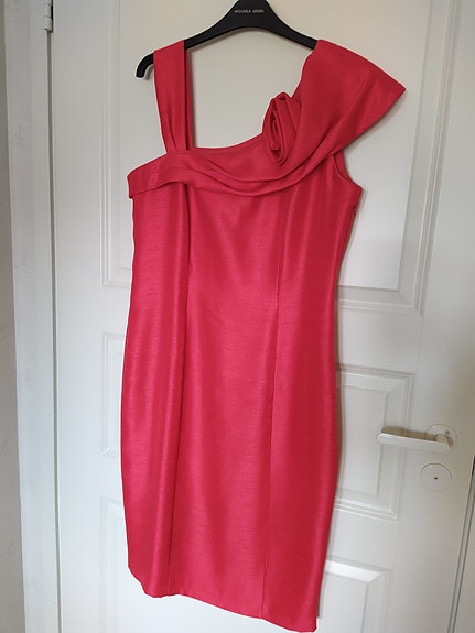 Juhlamekko koko 38