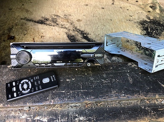 Product image 1 of 3