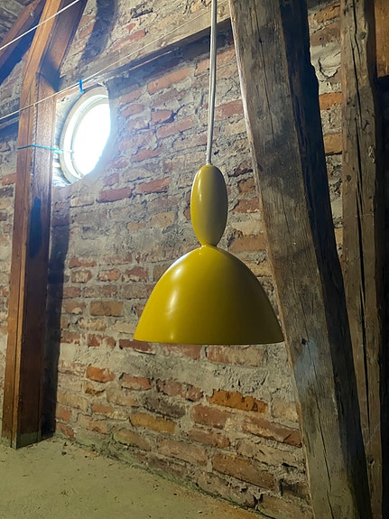 Muuto, Mhy, valaisin