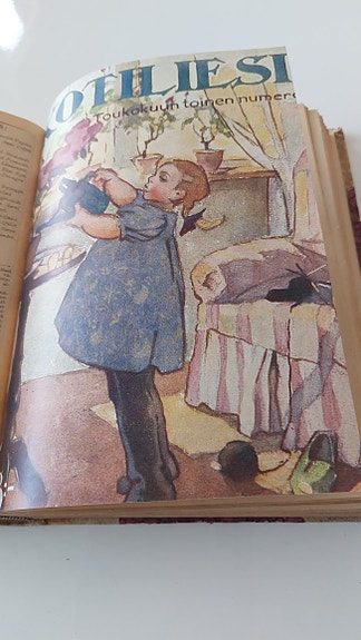 Kotiliesi 1924 Vuosikerta nidottuna kirjaksi