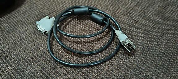 DVI-DVI kaapeli M-M