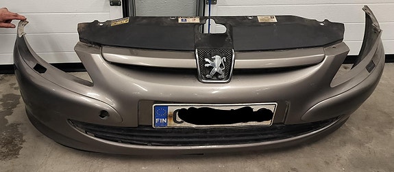 Etupuskuri Peugeot 307