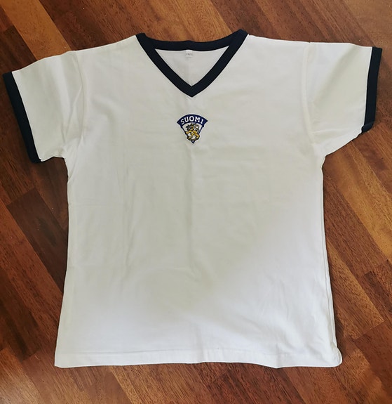 Suomi t-paita koko L