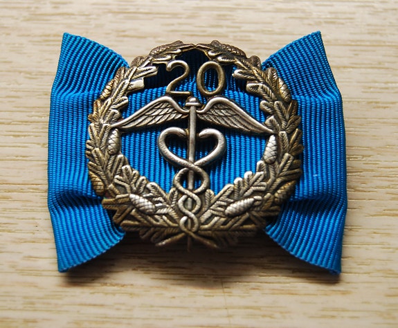 Suomi, Keskuskauppakamarin 20 vuotismerkki, hopeaa, leima
