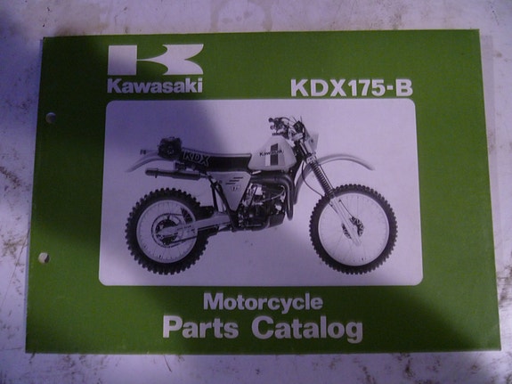 Kawasaki varaosakirja KDX175-B 1980