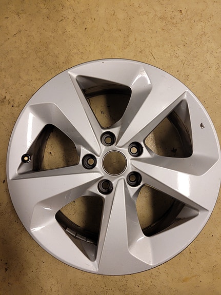 Nissan qashqai alumiinivanne 17"