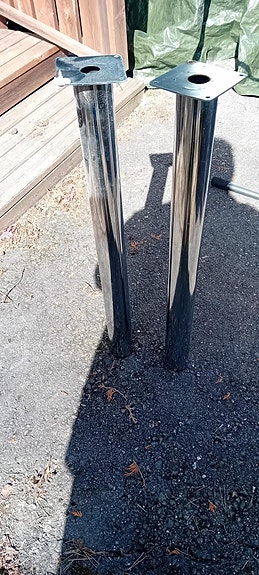 Pöydän jalat
