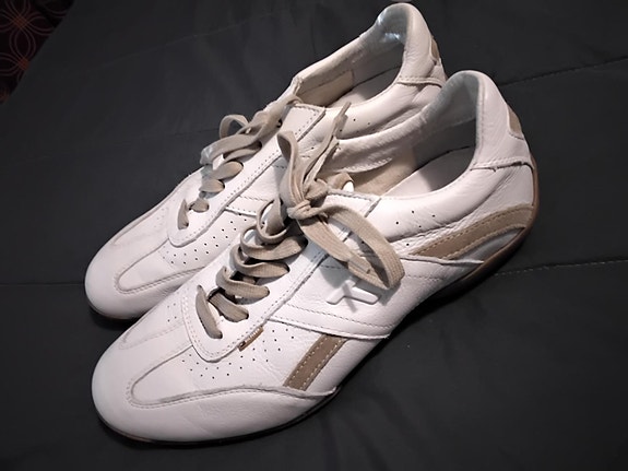 Tommy Hilfiger kengät 43