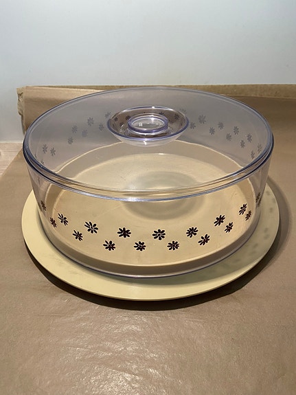 Plastex  iso  retro/vintage kakkukupu ja alulautanen