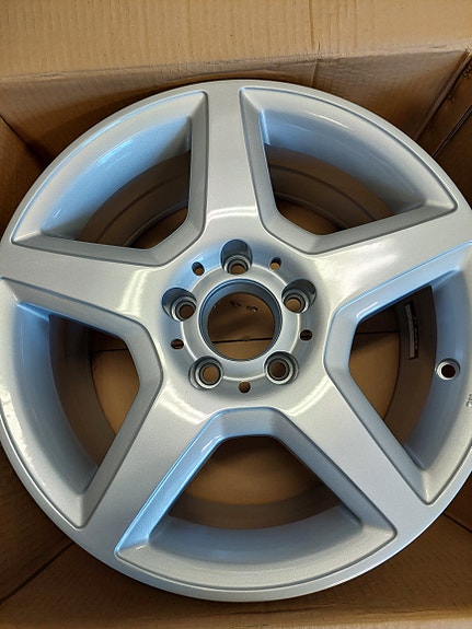 Product image 1 of 2
