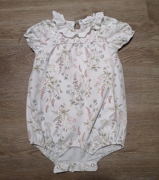 Newbie romper 74
