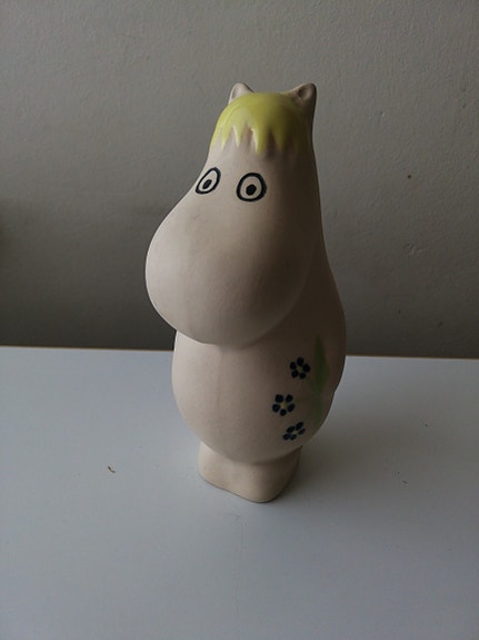 Niiskuneiti figuuri