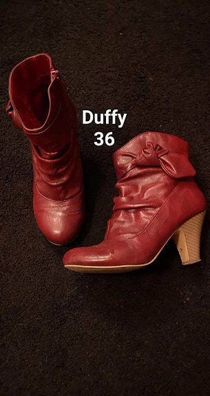 Duffy punaiset korolliset nilkkurit 36